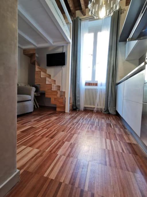 Apartamento Metro Stop, Prada & Design Milán